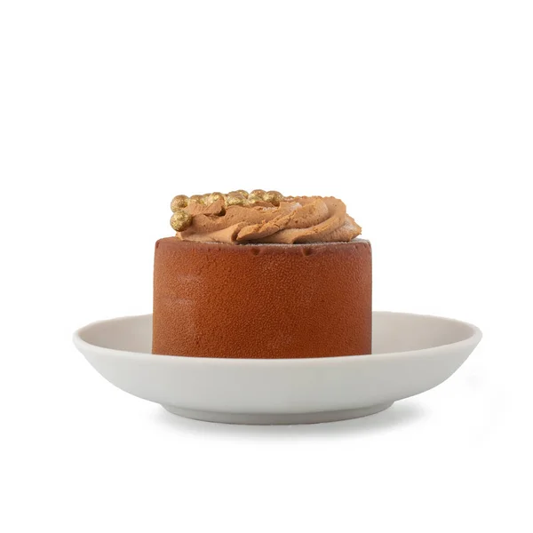 白い背景のソーサーにチョコレートケーキ 水平方向の構成 コピースペース — ストック写真