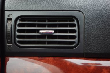 araba klima ızgara penceresi,