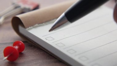 Bir işaretleme kutusunu işaretle 