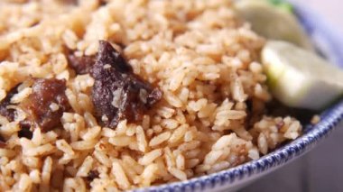  Masada koyun eti biryani yemeği..