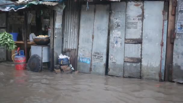 Dhaka bangladesz 24 czerwca 2021 r., miasto dotknięte powodzią w Malibagh — Wideo stockowe