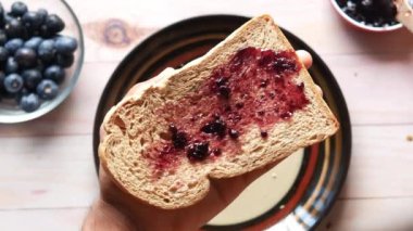 Masada böğürtlen reçeli,