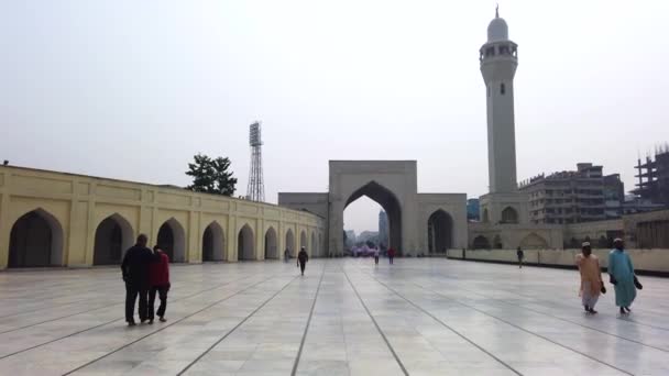 Dhaka bangladesh 25 octubre 2021, Mezquita Nacional Baitul Mukarram en Dhaka — Vídeos de Stock