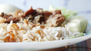  Masada koyun eti biryani yemeği..