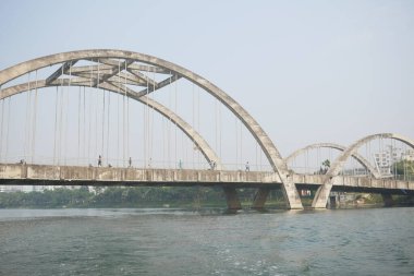 dhaka bangladeş 23 Aralık 2021, Nefret jhil köprüsü ve şehir manzarası 