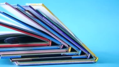 Kopya alanı olan kitap yığını 