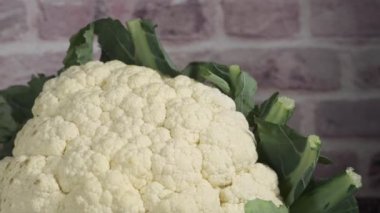 Masadaki karnabaharı kapat. 