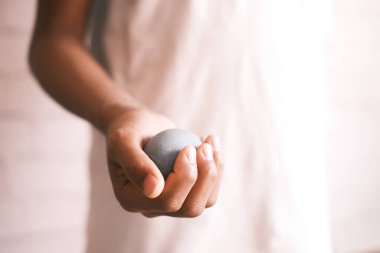 El ve Parmak Güçlendirici Egzersizleri 