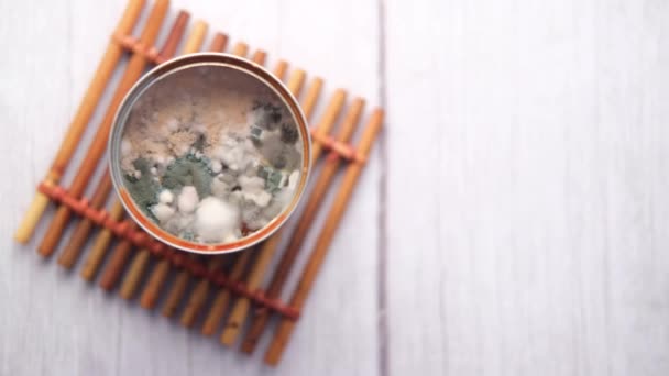 Mildew in a canned food Spoiled products — Vídeo de stock