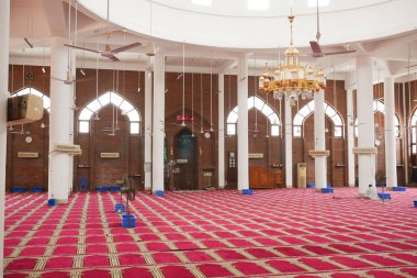 Dhaka bangladesh 25th october 2021, interior of gulshan Mosque in dhaka 