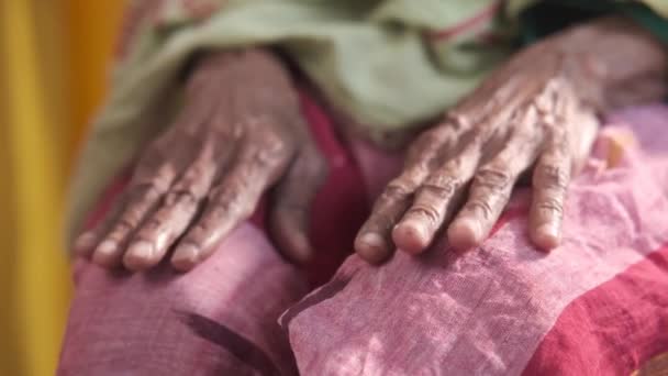 Close up of hands of a elderly person — Stock Video