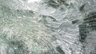 Eski hasar kartı camı kapat. ,