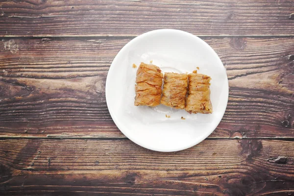 Vue Dessus Baklava Dessert Arabe Sur Une Assiette — Photo