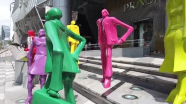 SINGAPORE 12 Haziran 2022. ION Orchard alışveriş merkezi,