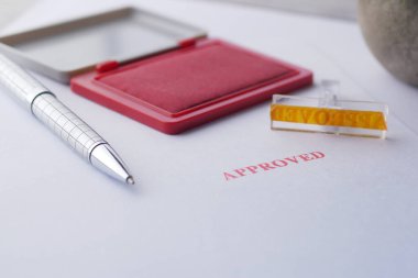 Belge Onaylama Sözleşmesi ile Damgalanıyor .