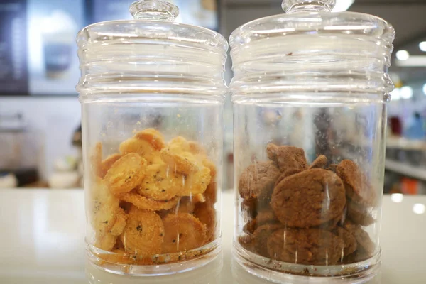Close Sweet Cookies Glass Jar — Foto de Stock