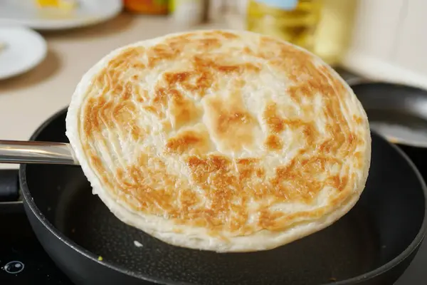Cooking Roti Chapati Cooking Pan — Stock Photo, Image