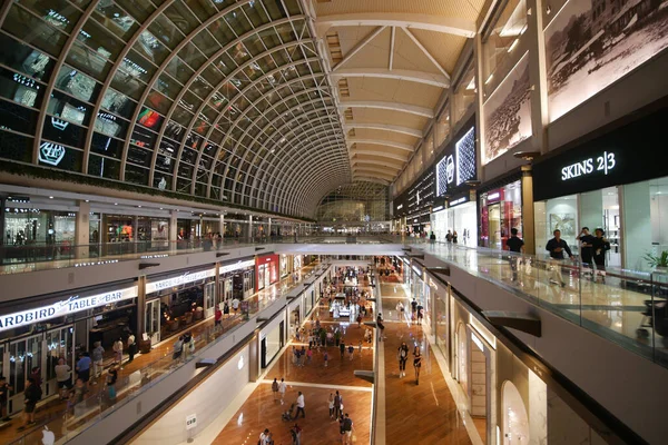 Innenraum Der Shoppes Marina Bay Sand Shopping Mall Mit Licht — Stockfoto