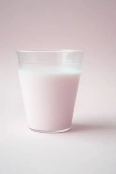 Glass Strawberry Milk Pink Background — Stock Photo, Image