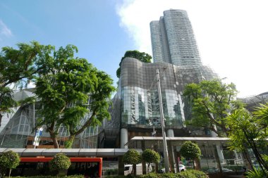 SINGAPORE 12 Haziran 2022. ION Orchard alışveriş merkezi,