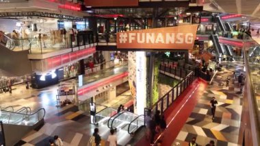 Singapur, Marina Körfezi 12 Haziran 2022 Marinalar Körfezi Kum Alışveriş Merkezi. .