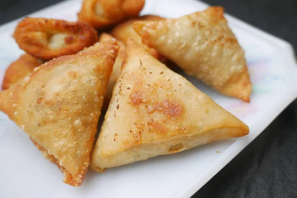 Samosa Popolare Street Food Indiano — Foto Stock