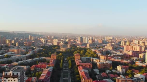 Panorama Bred Jerevan Centrum Utsikt Från Kaskad Komplex Soluppgången Sommar — Stockvideo