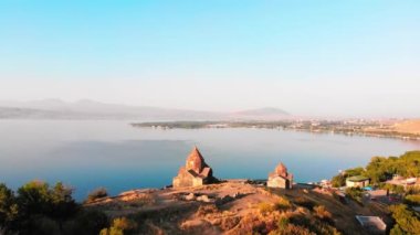 Sevanavank Ermeni Manastırı, Sevan Yarımadası Gölü, Ermenistan
