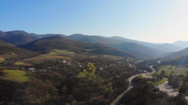 Dmanisi Villside Panorama Традиційними Будинками Георгіанців Дорогами Горами — стокове відео