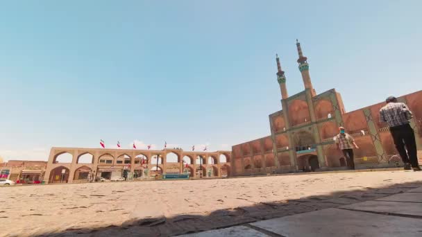 Yazd Iran Juni 2022 Toegangspoort Minaretten Van Jameh Moskee Van — Stockvideo