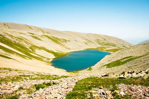 Dromatarebine Lake Georgia Paravani Lake — Foto de Stock