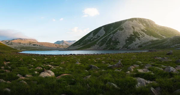 Hidden Gem Levanis Lake Panorama Georgia Summer — Foto de Stock