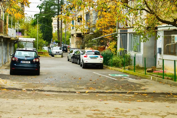 Statische Ansicht Persönlicher Parkplatz Für Elektroautos Georgischen Viertel Saburtalo Tiflis — Stockfoto