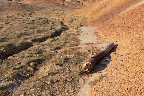 Askeri güdümlü füze yere indi.