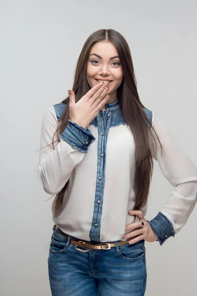 Femme demi longueur isolé sur blanc — Photo