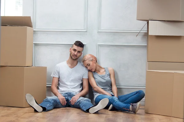 Removal is not easy thing — Stock Photo, Image