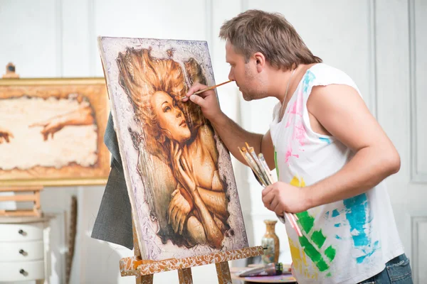 Painter and his art — Stock Photo, Image