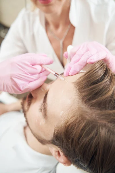 Beautician Providing Injection Botulinum Toxin Forehead Man Patient — Stock Photo, Image