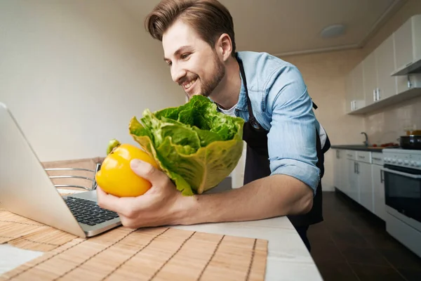 Smiling Happy Guy Searching Healthy Vegetable Salad Recipes Internet — Stock Photo, Image