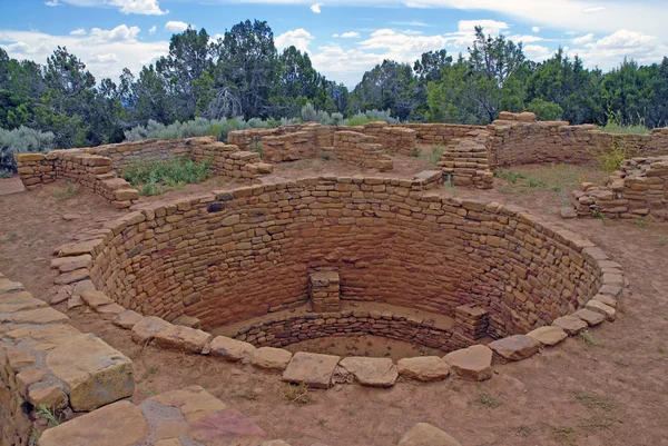 Anasazi Cliff Dwellings en el Parque Nacional Mesa Verde, Colorado — Foto de Stock