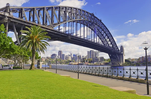 Sydney harbour bridge ve şehir manzarası, sydney, Avustralya — Stok fotoğraf