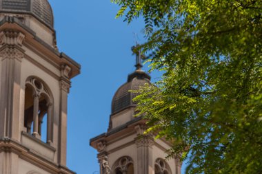 Santa Maria RS Brezilya katedralinin antik mimarisi. Dini sanat. Dini tapınaklar. Meryem Ana 'nın Kilisesi. Tarihi ve mimari miras..