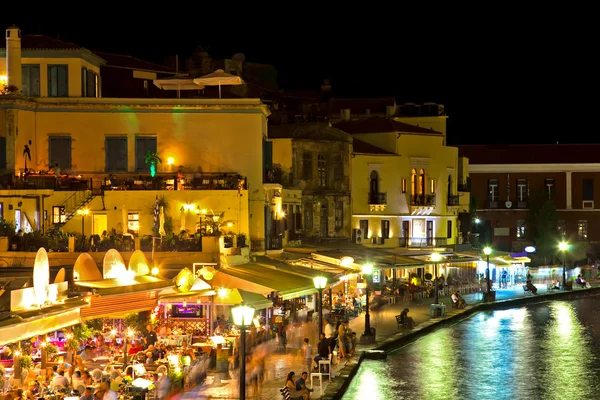 Der alte venezianische Hafen von Chania am Abend. Griechenland. Beton — Stockfoto