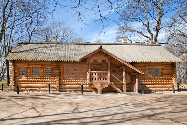 El Museo-reserva Kolomenskoye. La Cabaña de Pedro el Grande —  Fotos de Stock