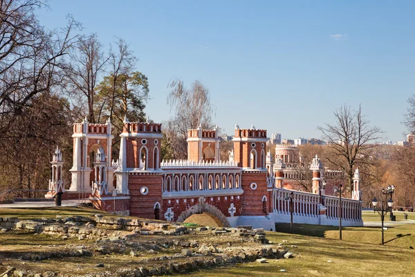 "Tsaritsyno "hembygdsgård. Figurera överbryggar. — Stockfoto