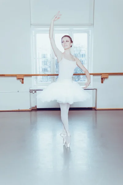 Ballerina with the reflection — Stock Photo, Image