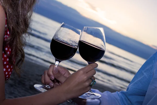 Two glasses of wine — Stock Photo, Image