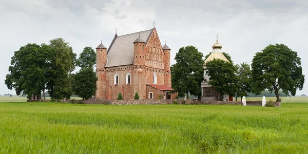 Antigua iglesia ortodoxa en Bielorrusia —  Fotos de Stock