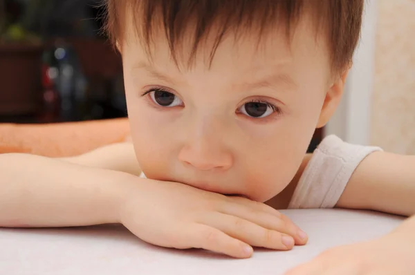 Sad little boy — Stock Photo, Image