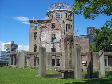 Hiroşima atom bombası kubbede